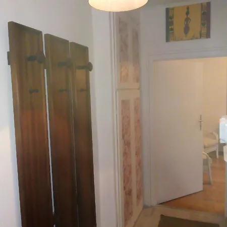 Afrika Gyongye Apartman Apartament