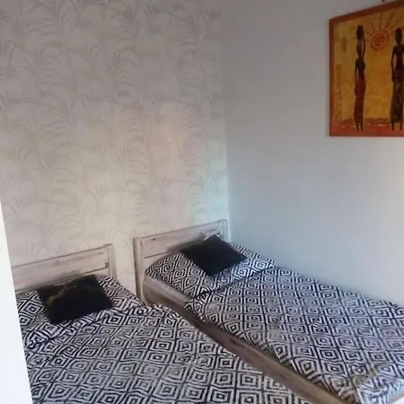Afrika Gyongye Apartman Apartament Kaposvár